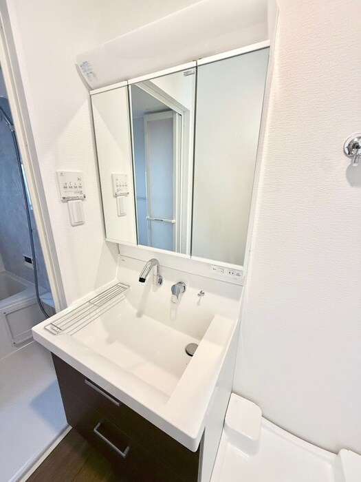 緑丘1丁目戸建の物件内観写真