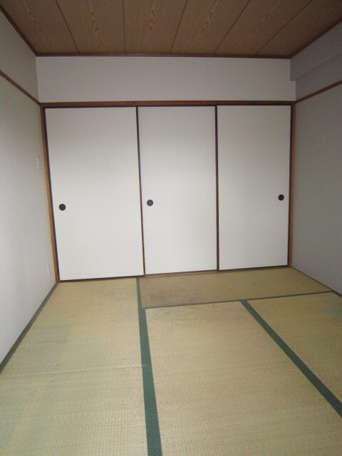 日宝ライフ放出西の物件内観写真