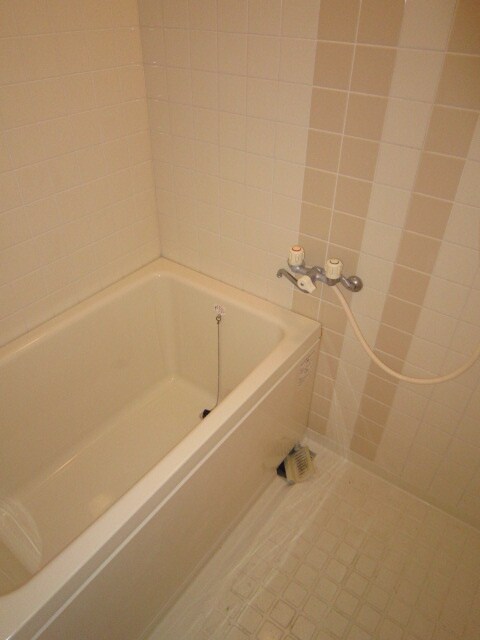 日宝ライフ放出西の物件内観写真