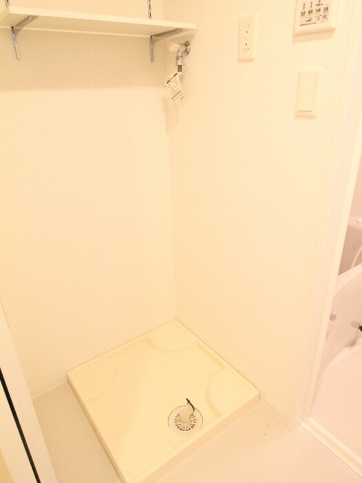 セレニテ神戸元町の物件内観写真