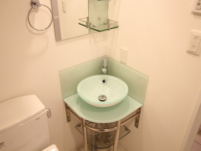 セレニテ神戸元町の物件内観写真