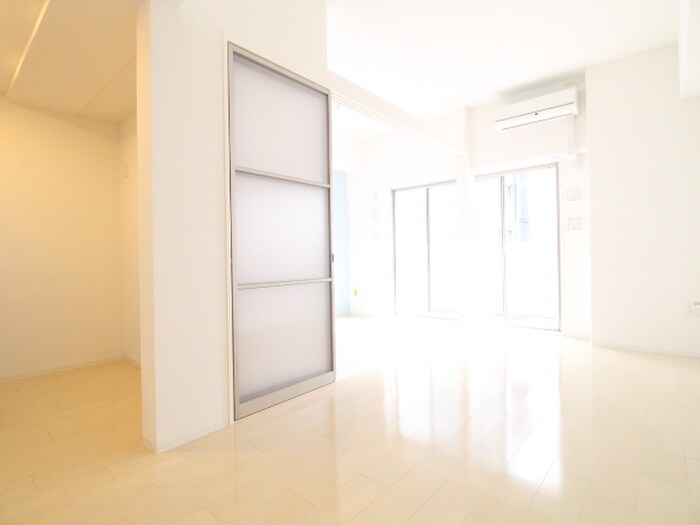 セレニテ神戸元町の物件内観写真