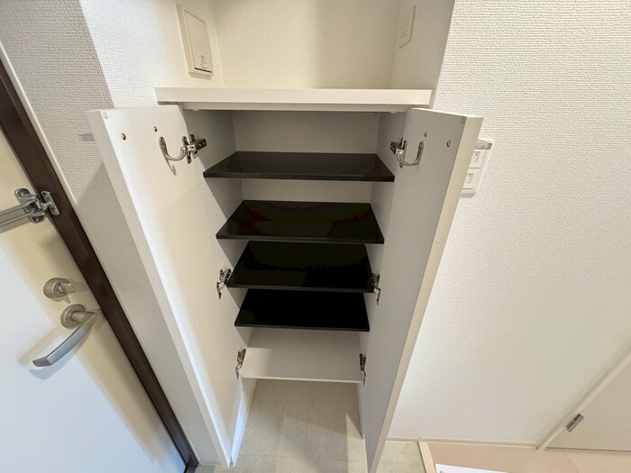 セレニテ神戸元町の物件内観写真