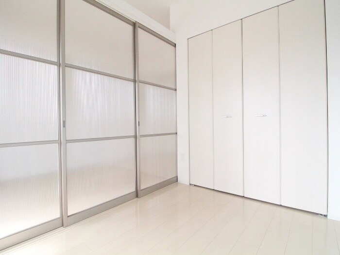 セレニテ神戸元町の物件内観写真