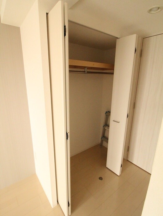 セレニテ神戸元町の物件内観写真