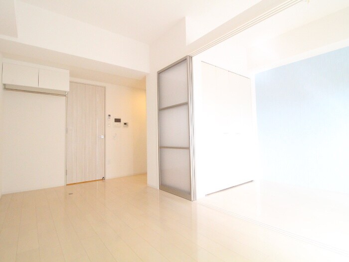 セレニテ神戸元町の物件内観写真