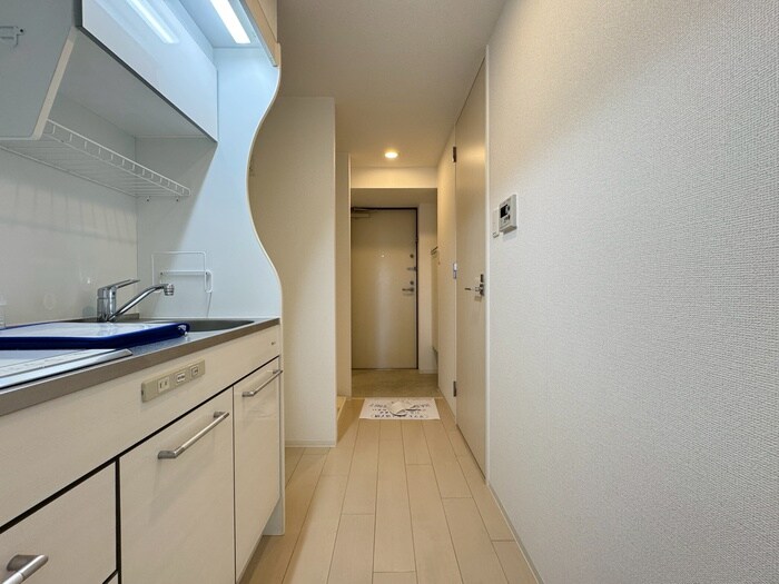 セレニテ神戸元町の物件内観写真