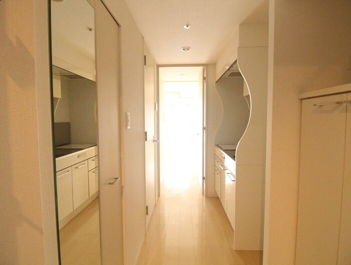 セレニテ神戸元町の物件内観写真