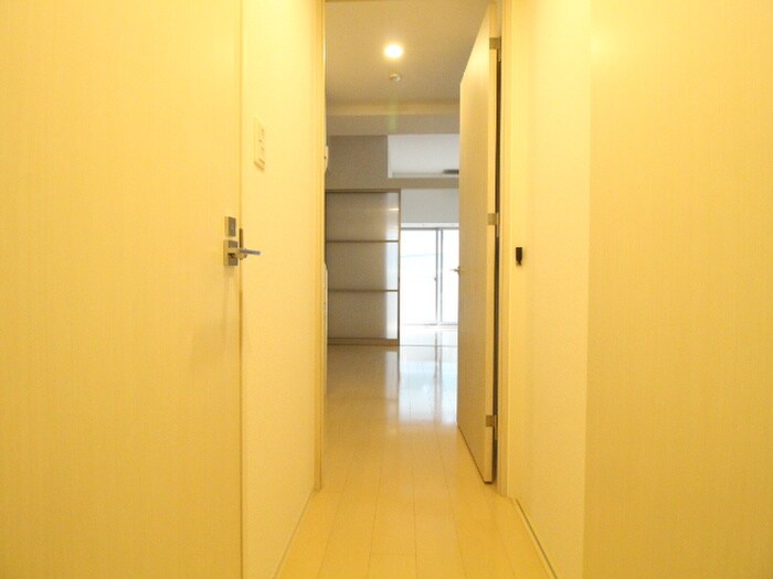 セレニテ神戸元町の物件内観写真