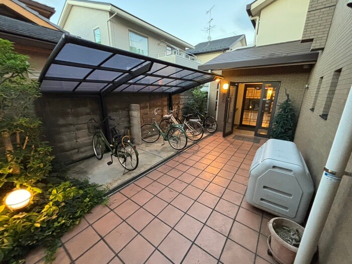 白川楽舎の物件外観写真