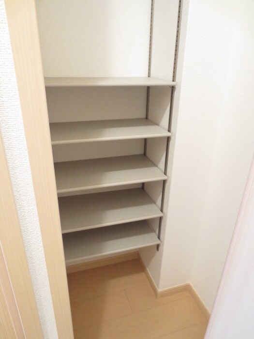 カ－サ・プラシ－ドＵの物件内観写真