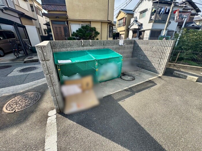 ヴィラージュ北野田Ａの物件外観写真