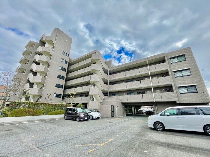 平安ハイツの物件外観写真