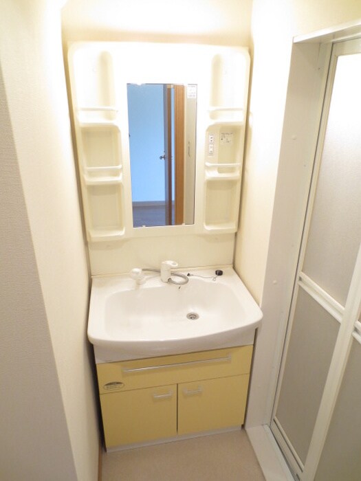 カ－サアザレアの物件内観写真