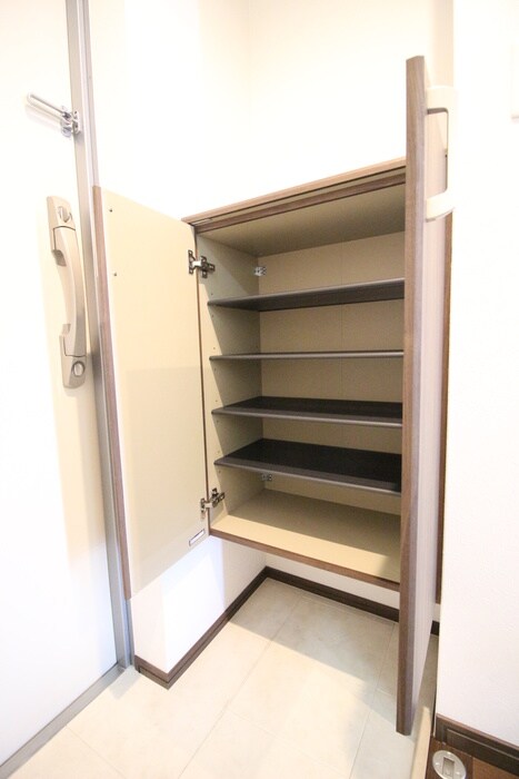 アート四条堀川の物件内観写真