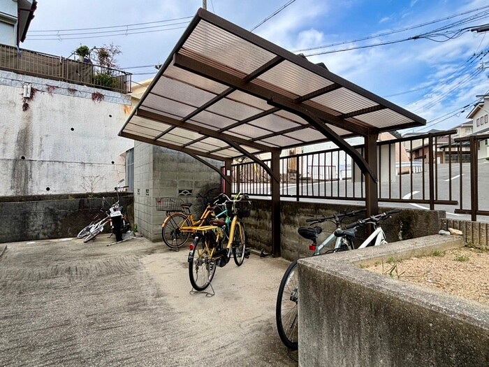 ヴィレッジコート山手A棟の物件外観写真