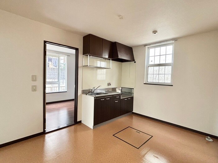 ヴィレッジコート山手A棟の物件内観写真