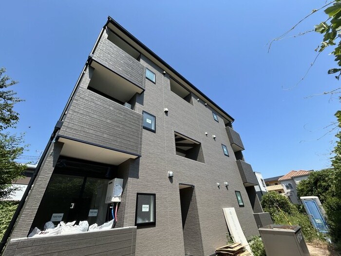 エターナルシー大久保の物件外観写真