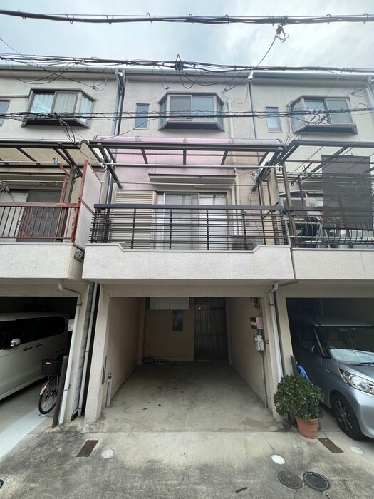 福岡邸の物件外観写真