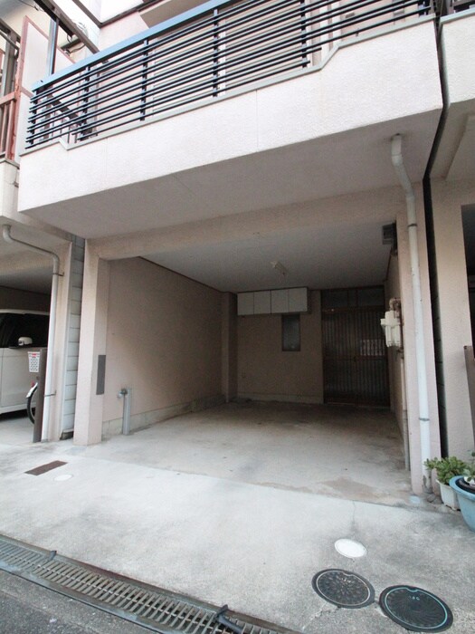 福岡邸の物件外観写真