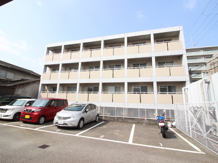 ラ・メール南塚口の物件外観写真