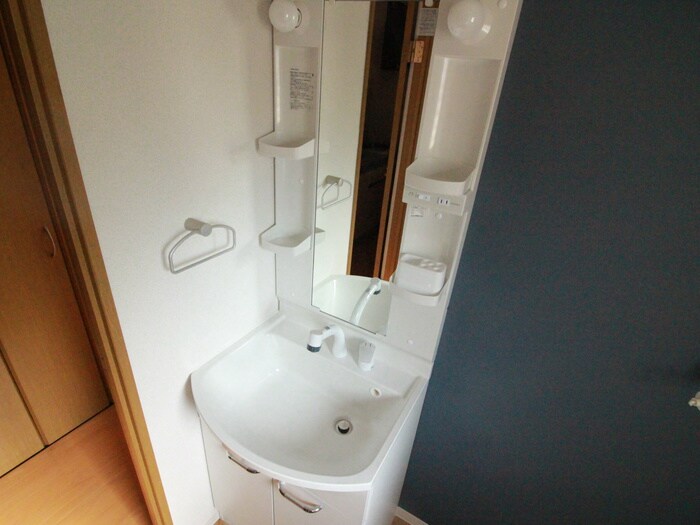 シャルレ桂坂の物件内観写真