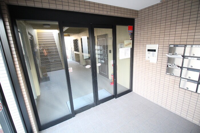 メゾン・リヴィエ－ルⅡの物件外観写真