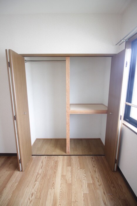 メゾン・リヴィエ－ルⅡの物件内観写真