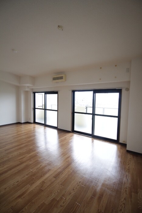 メゾン・リヴィエ－ルⅡの物件内観写真