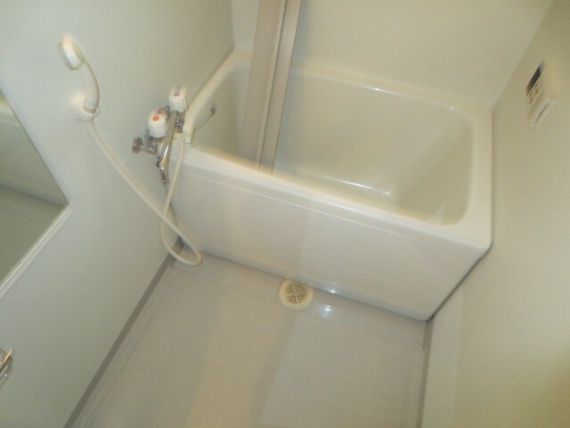 クレ－ル有瀬の物件内観写真