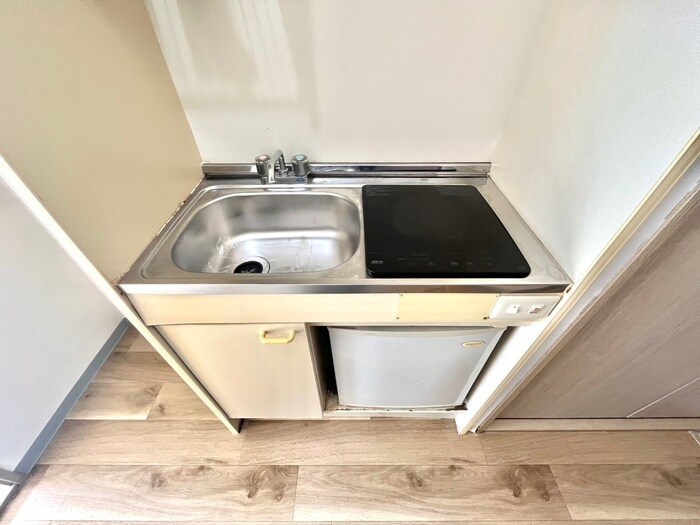 ミツワ小戸ビルの物件内観写真