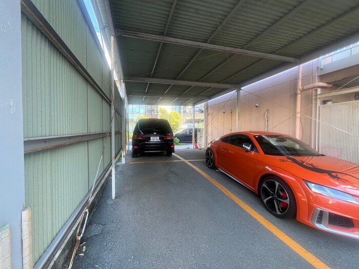 ミツワ小戸ビルの物件外観写真