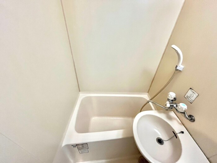 ミツワ小戸ビルの物件内観写真