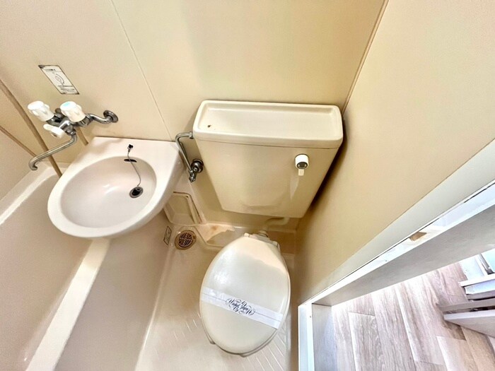 ミツワ小戸ビルの物件内観写真