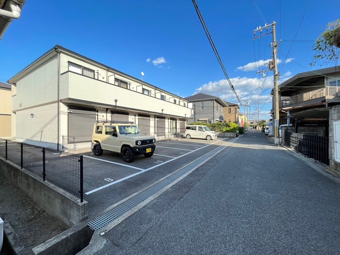 クロ－リスメゾンⅠ番館の物件外観写真