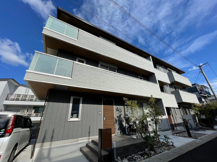 ソラーナの物件外観写真