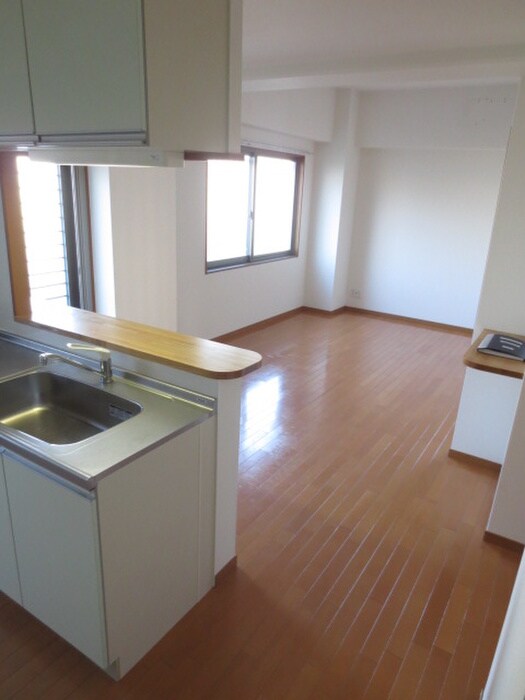 アグレアブルの物件内観写真