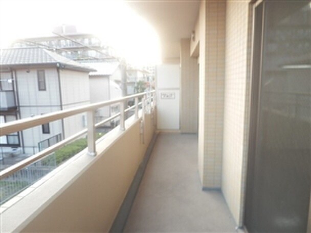 アグレアブルの物件内観写真