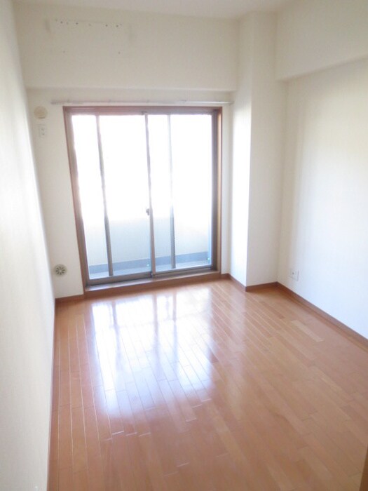 アグレアブルの物件内観写真