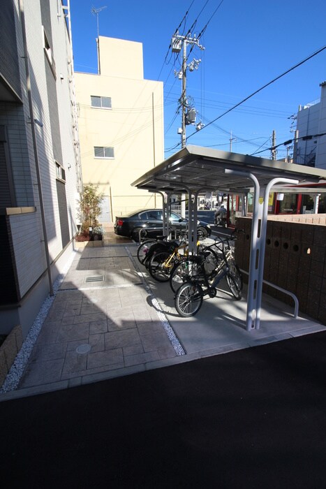 カンツォーネの物件外観写真