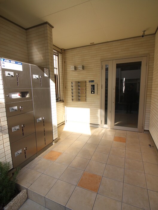 カンツォーネの物件外観写真