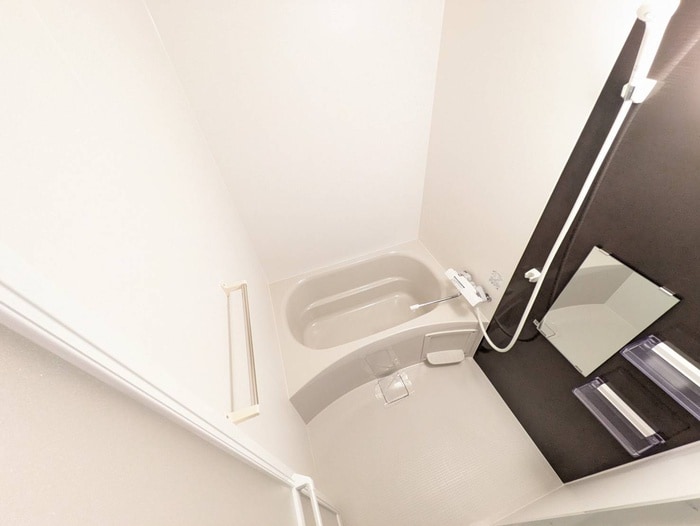 アリビラ鶴橋の物件内観写真