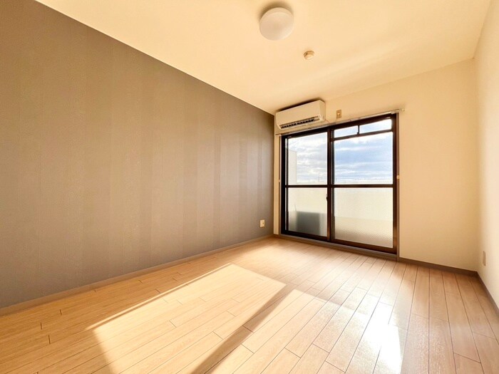 さわらびマンションの物件内観写真