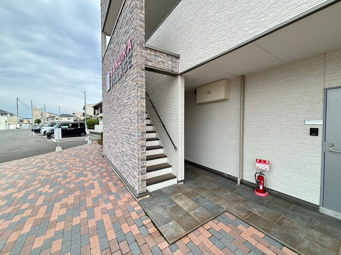 SAKURA VILLAGEの物件外観写真