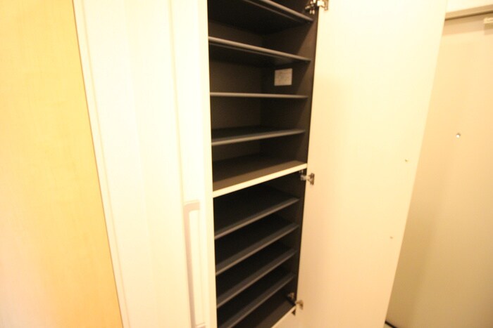 サニーレジデンス西三国Kの物件内観写真