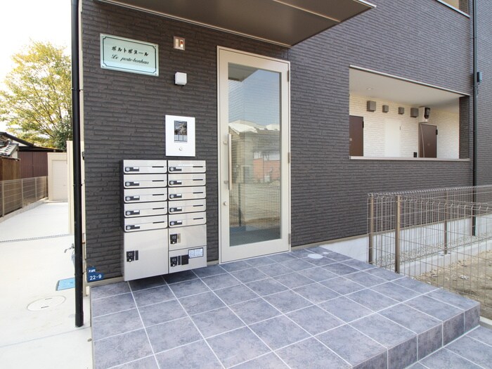 ポルトボヌールの物件外観写真