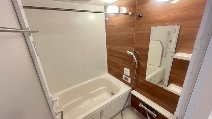 ｻﾞ・ﾊﾟｰｸﾊｳｽｵｲｺｽ三国ヶ丘(712)の物件内観写真