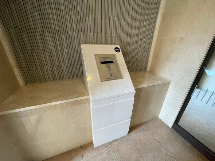 ﾌﾟﾚｻﾝｽ神戸裁判所前ﾃﾞﾘｼｱ(605)の物件外観写真