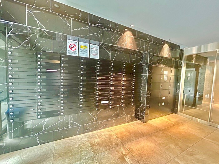 リアライズ小路駅前の物件外観写真