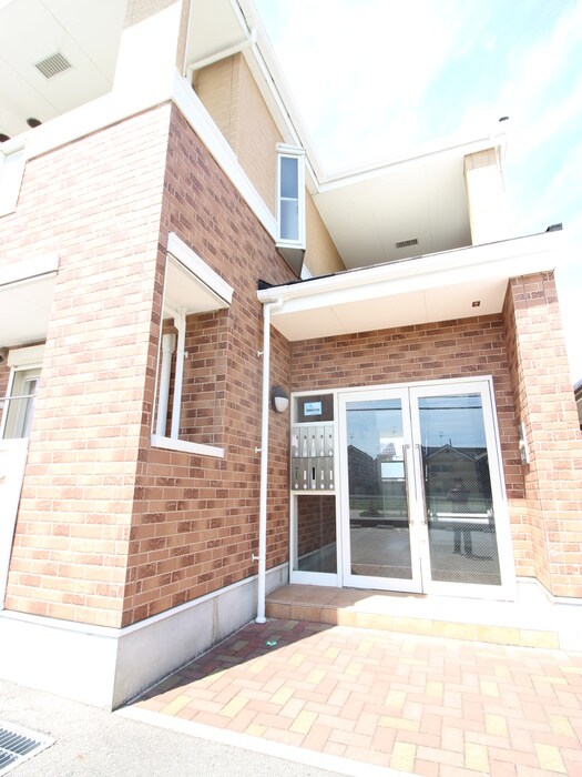 リフレ東百舌鳥Ａ棟の物件外観写真